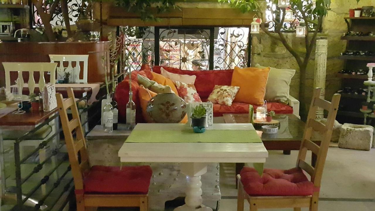 Nensie's Boutique Antalya