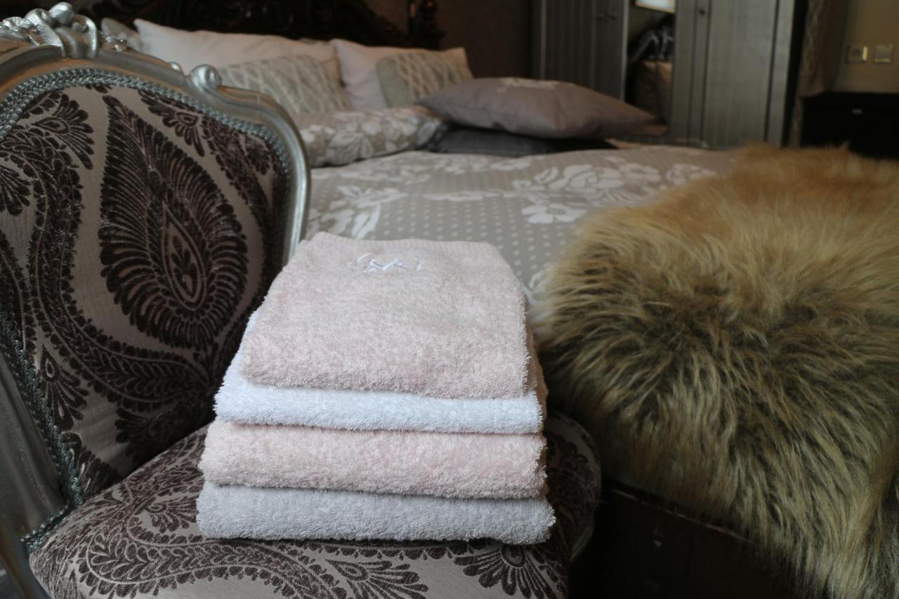 Nensie's Boutique Otel