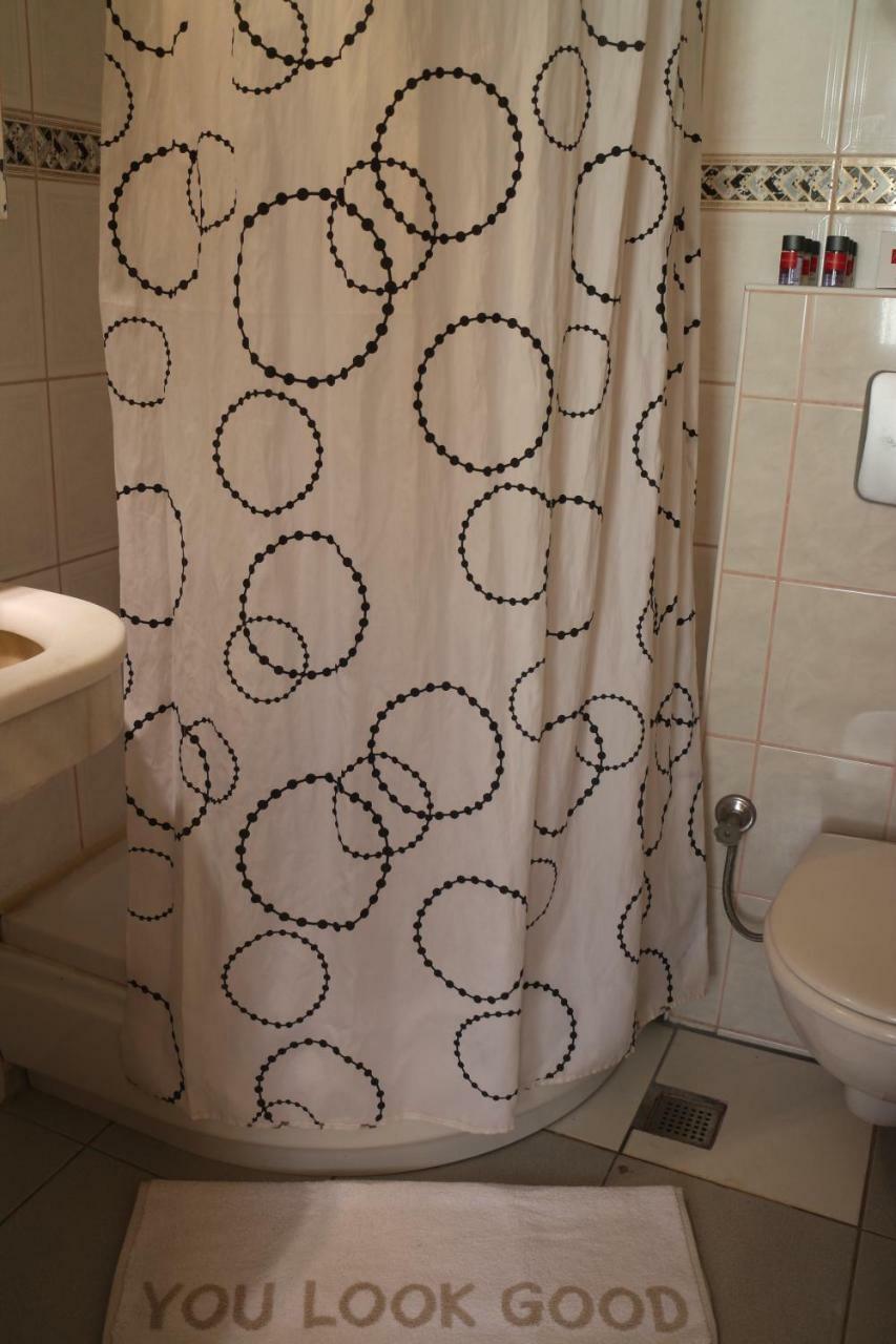 Otel Nensie's Boutique 2*