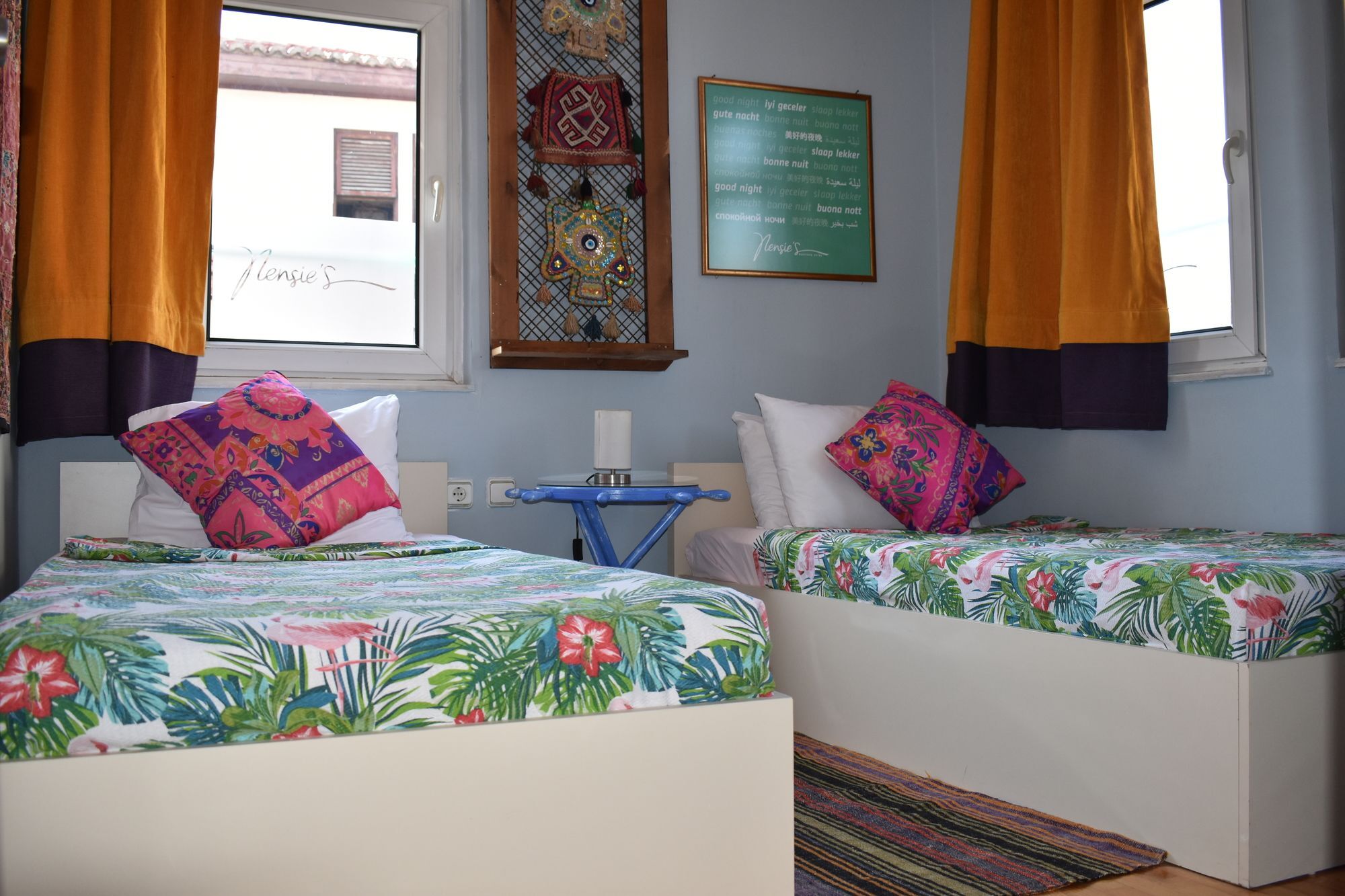 Otel Nensie's Boutique 2*
