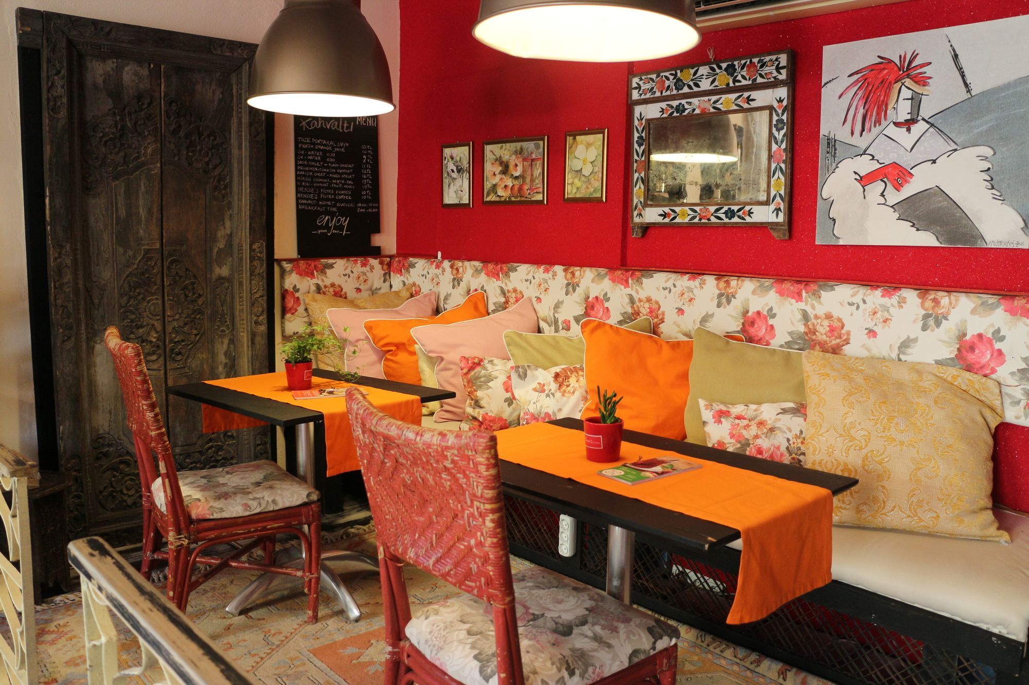 Otel Nensie's Boutique 2*